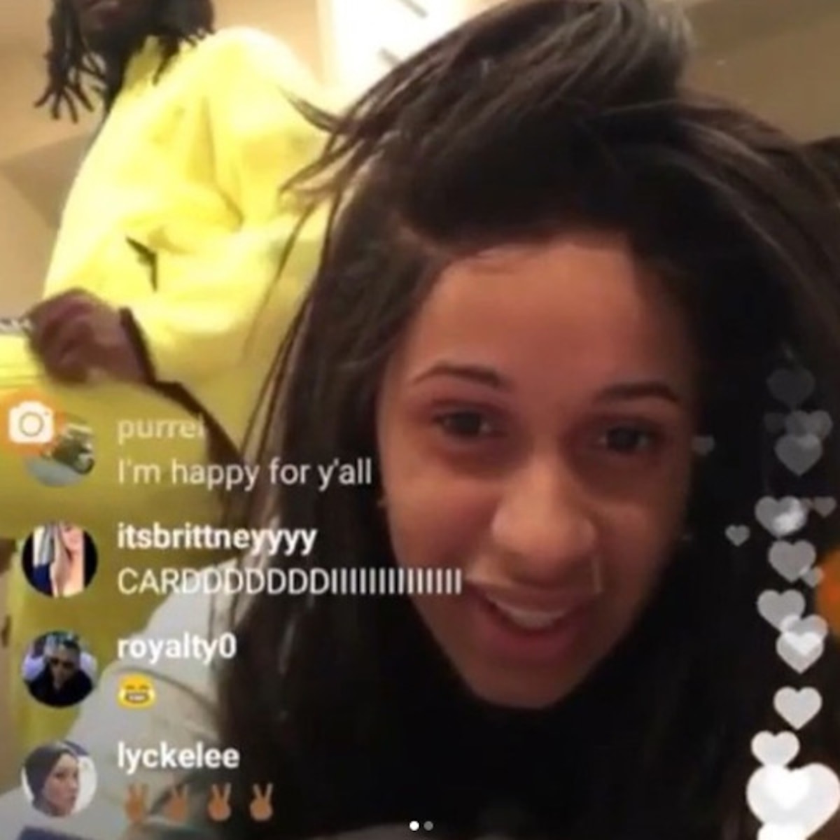 Piston reccomend booty columbian goes crazy instagram live