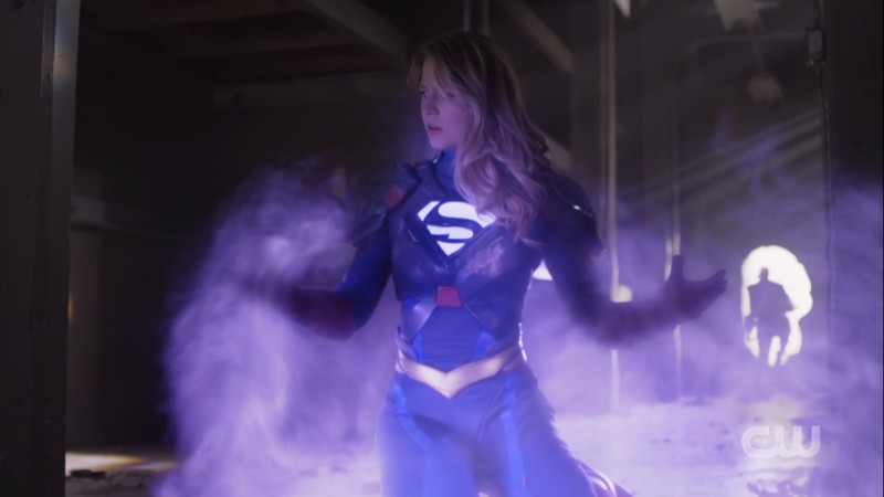 Supergirl trying save town