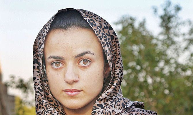 SWAT reccomend arab iraqi beautiful woman faced with