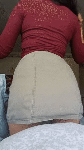 Ginger reccomend upskirt in the kitchen