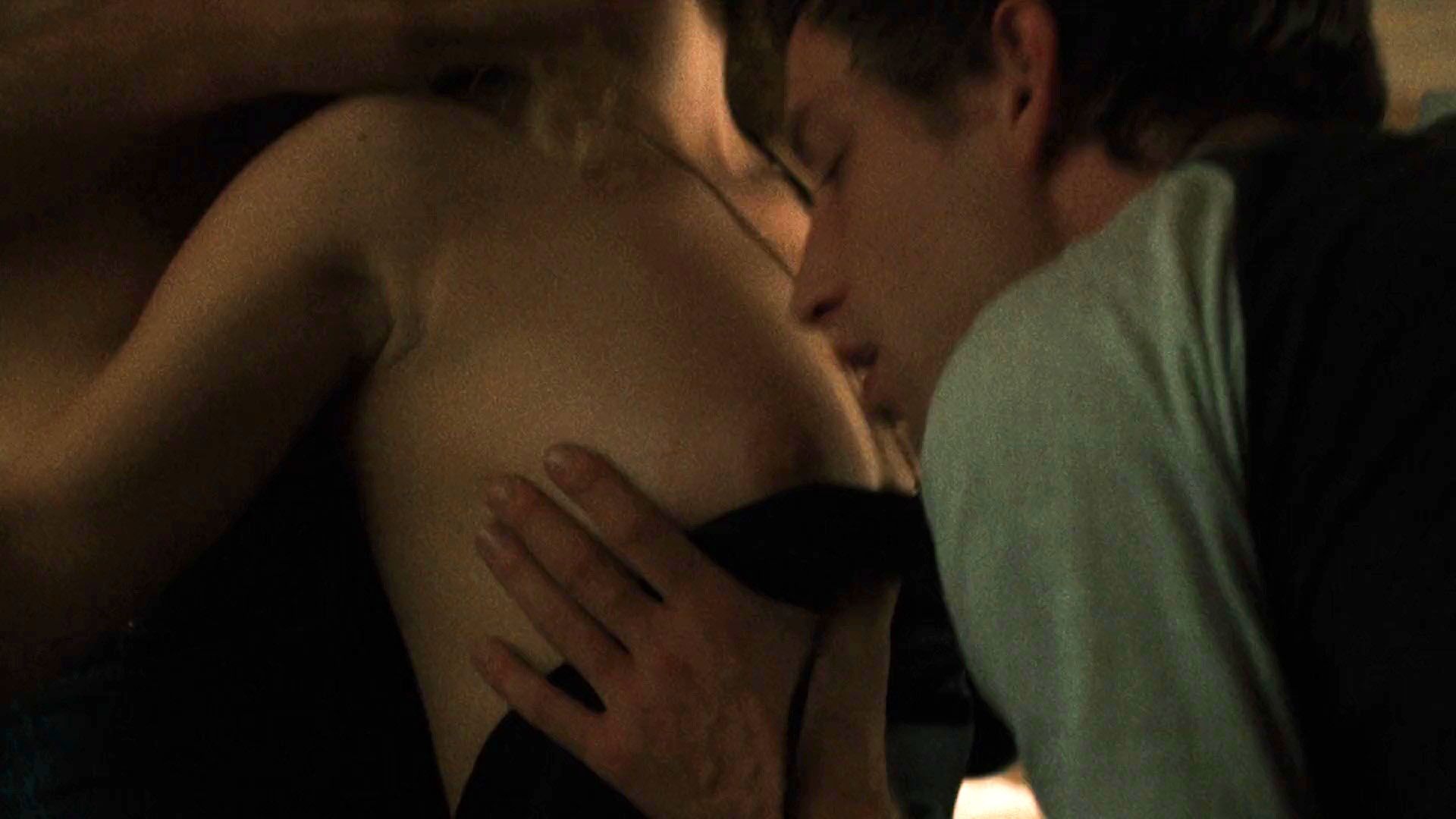 Alexandra daddario juno temple sexy