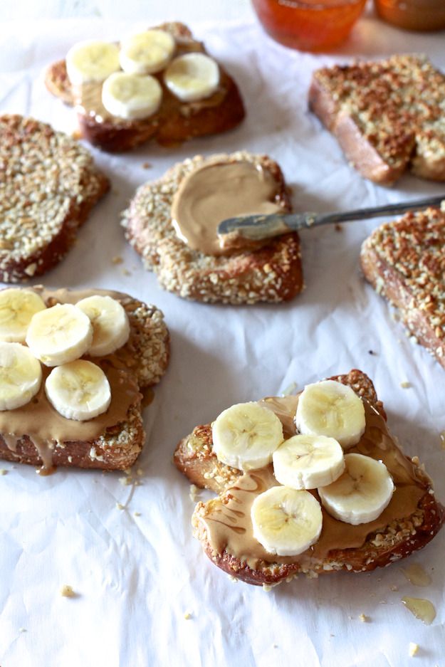 Make peanut butter banana sandwich