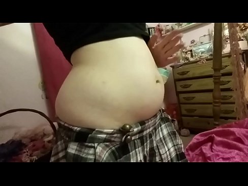 Huge Weight Gain Jiggly Belly Play (with oil).