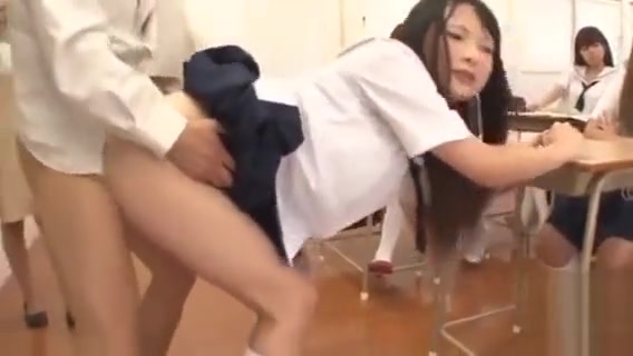 Sdde japanese school girls